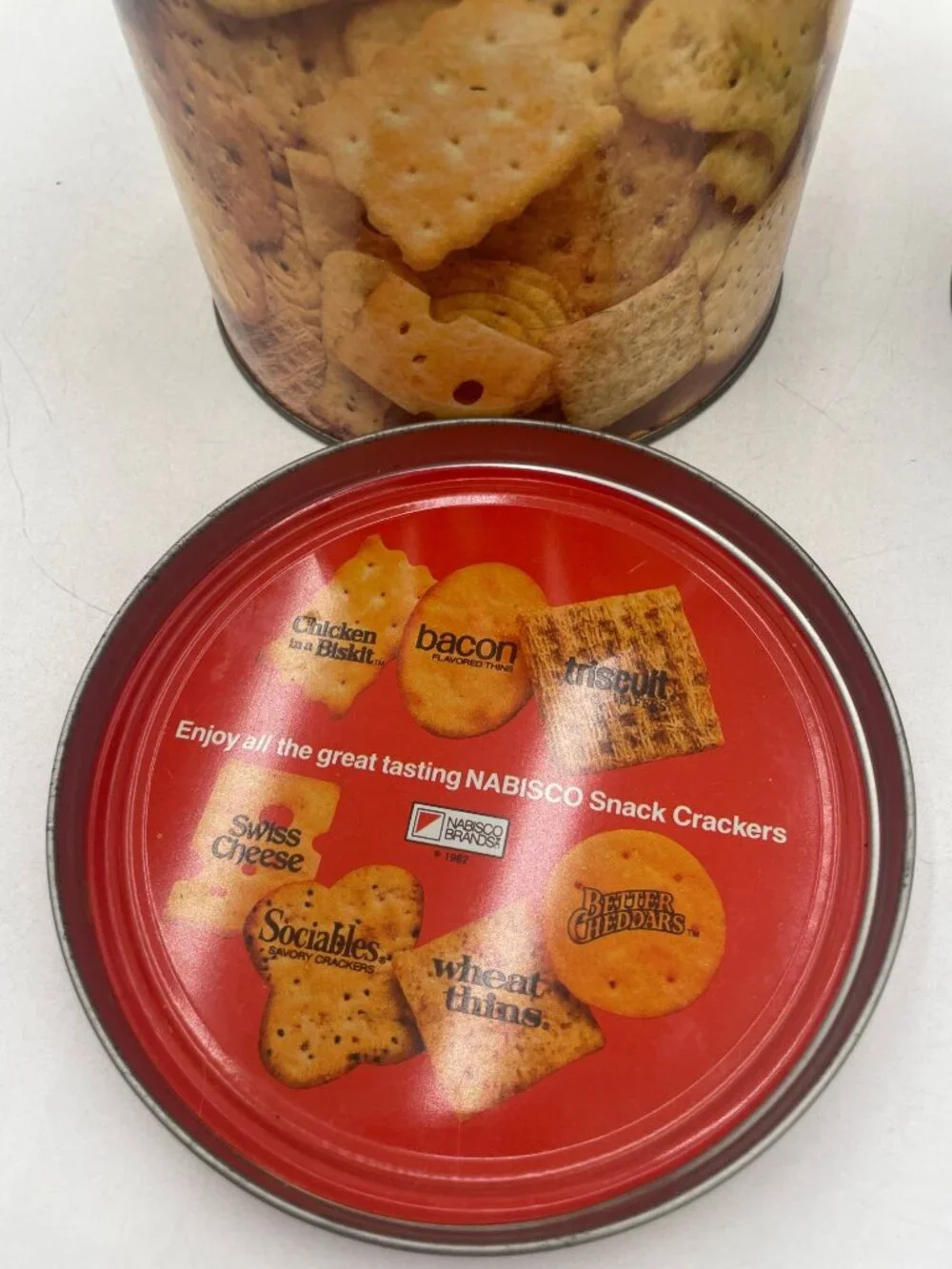 Lot of 7 Decorative Vintage Tin Containers Advertising Snack And Holiday Themes
